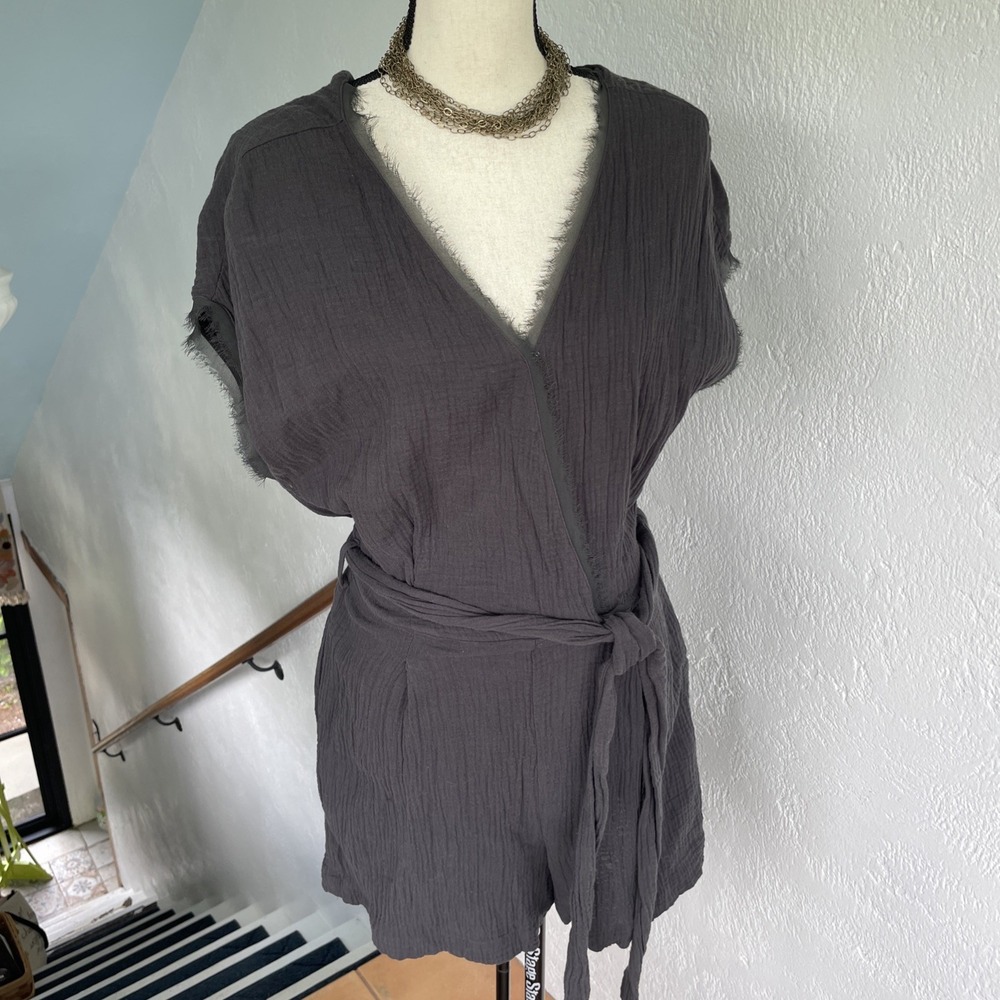Grade and Gather Womens Romper Black Slubbed Cotton Lightwt Modern City Urban M